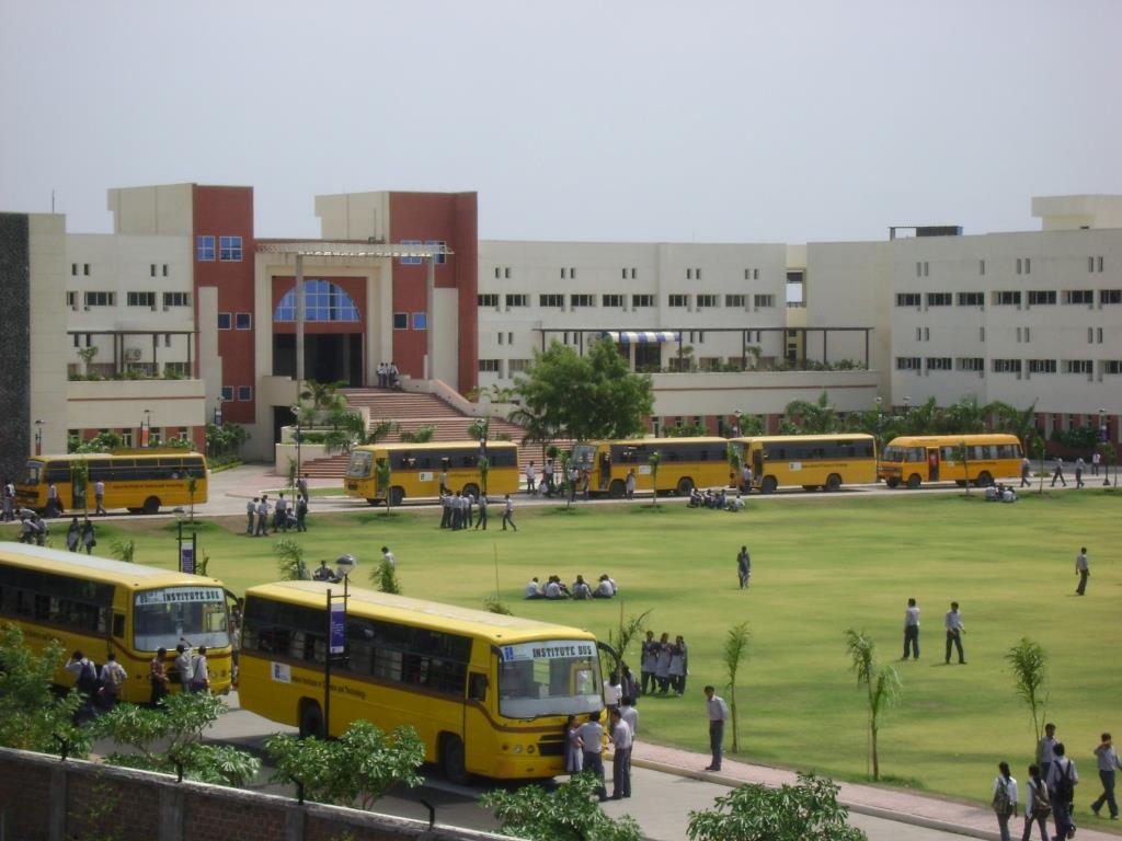 Indore Institute of Science & Technology campus